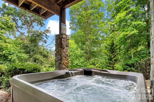 179 Rock Spring Road, Lake Lure, NC 28746