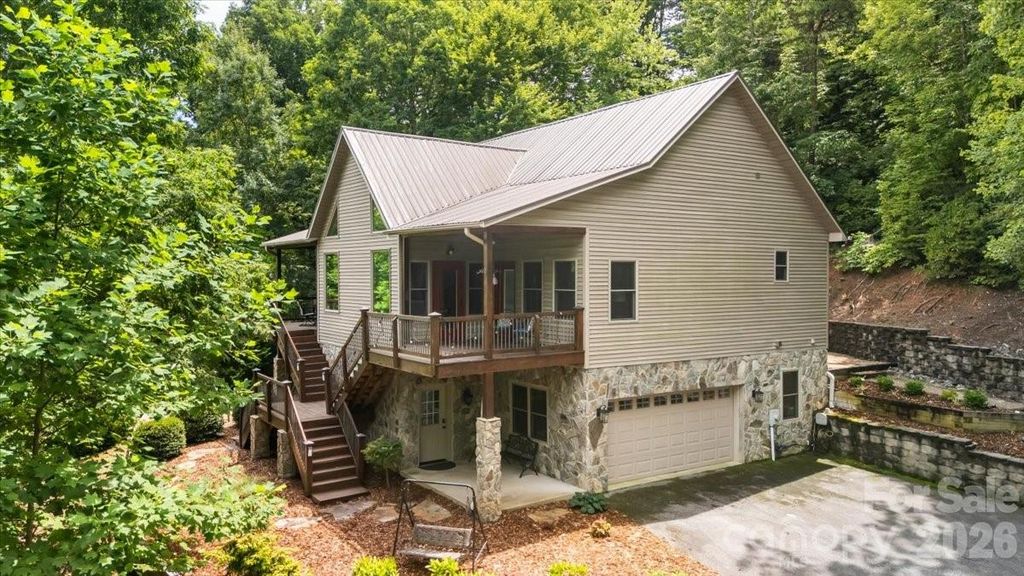 179 Rock Spring Road, Lake Lure, NC 28746