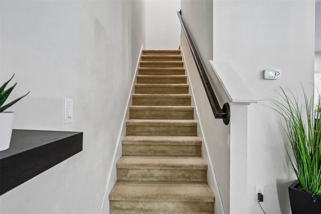 Image 18 of property listing at 8608 BROOKVALE DRIVE, Windermere, FL 34786
