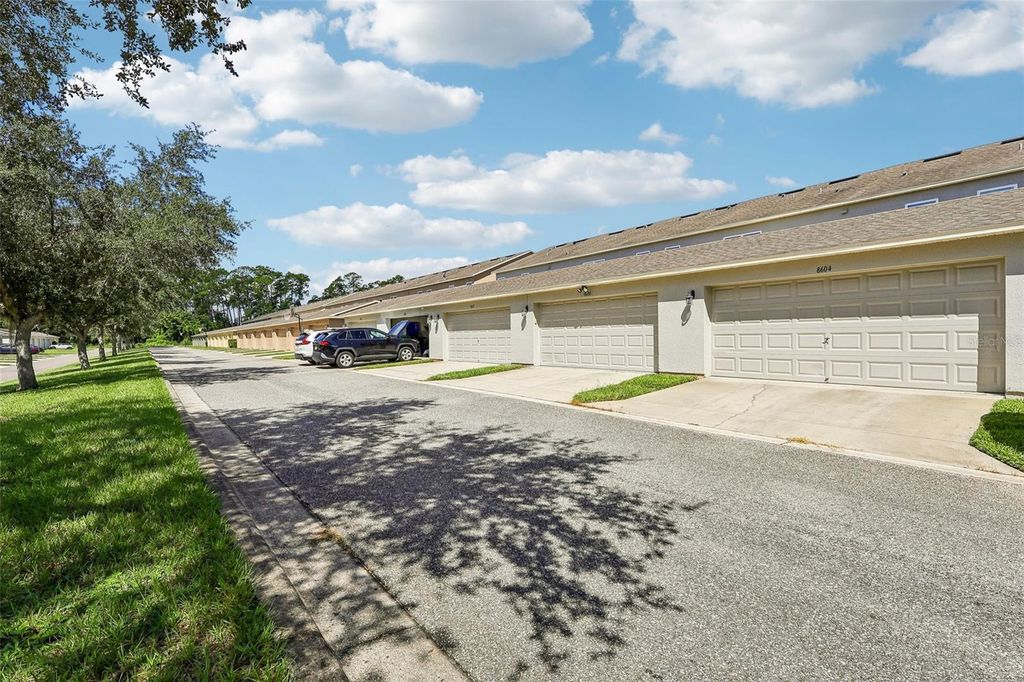 Image 34 of property listing at 8608 BROOKVALE DRIVE, Windermere, FL 34786