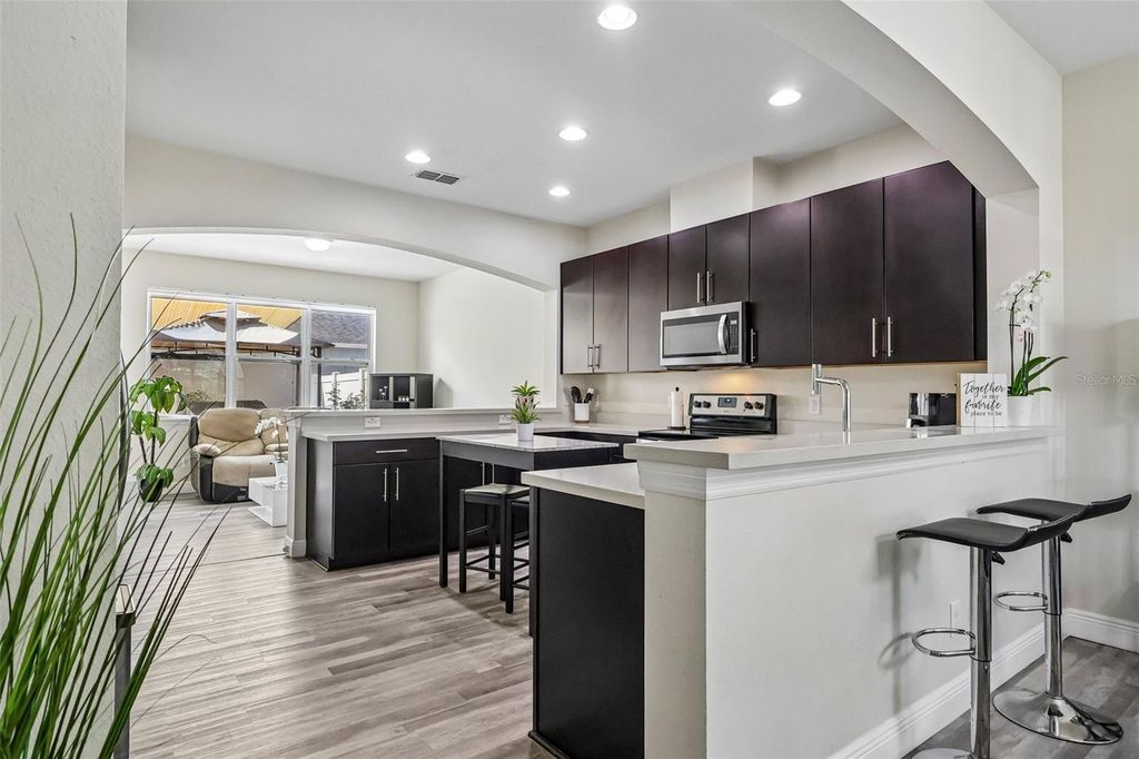 Image 9 of property listing at 8608 BROOKVALE DRIVE, Windermere, FL 34786