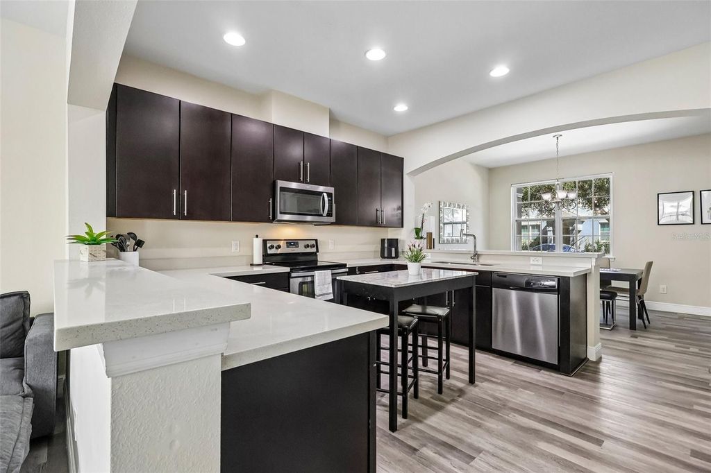Image 10 of property listing at 8608 BROOKVALE DRIVE, Windermere, FL 34786