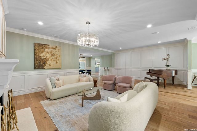 524 GARRATY RD, Terrell Hills, TX 78209