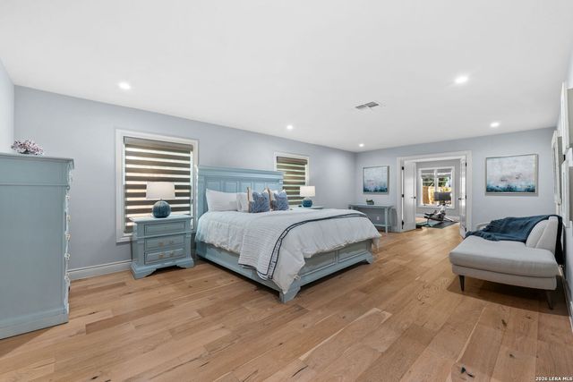 524 GARRATY RD, Terrell Hills, TX 78209