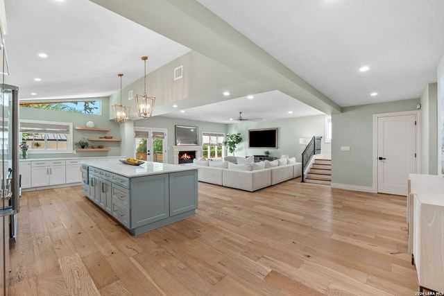 524 GARRATY RD, Terrell Hills, TX 78209