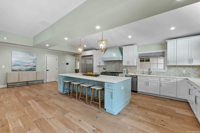 524 GARRATY RD, Terrell Hills, TX 78209