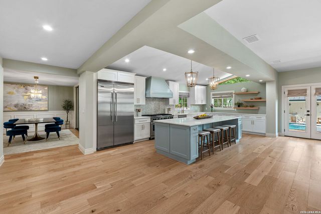 524 GARRATY RD, Terrell Hills, TX 78209