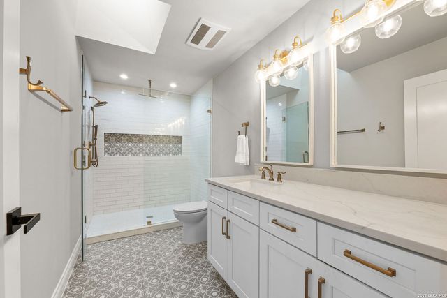524 GARRATY RD, Terrell Hills, TX 78209