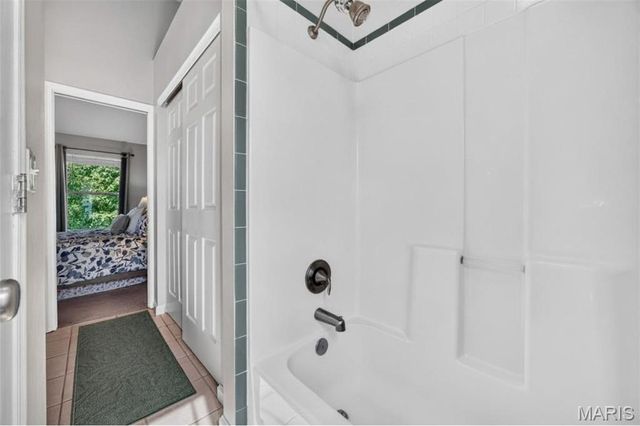8 Jacqueline Circle, O'fallon, MO 63368