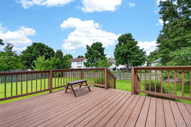 8 Jacqueline Circle, O'fallon, MO 63368
