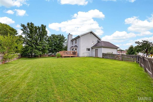 8 Jacqueline Circle, O'fallon, MO 63368