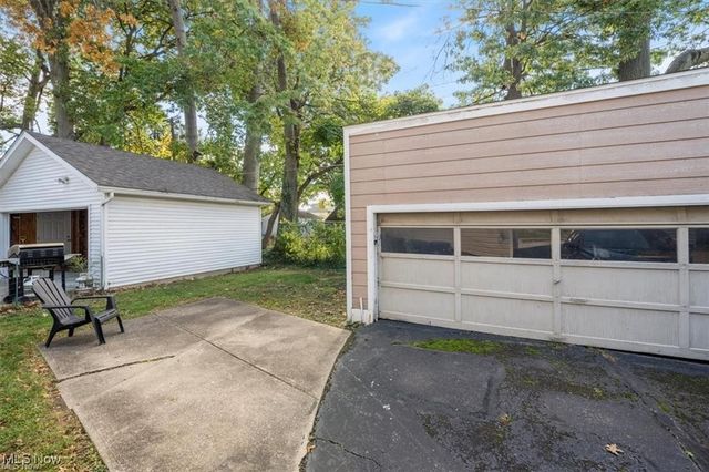 14217 Athens Avenue, Lakewood, OH 44107