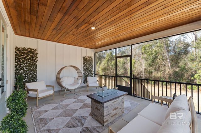 21819 Veranda Boulevard, Fairhope, AL 36532