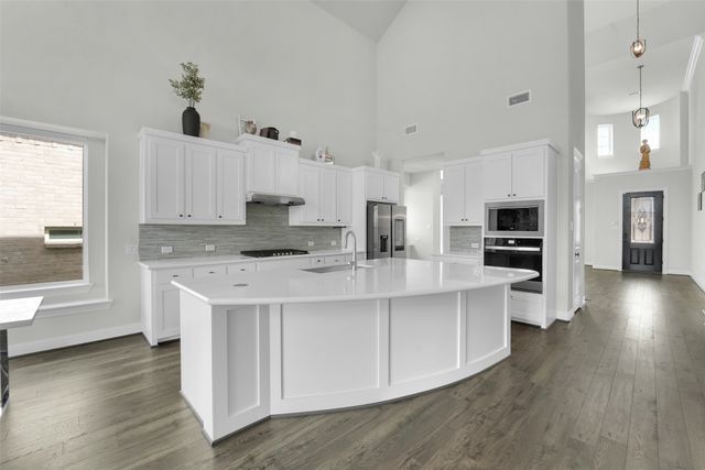 804 Meadow Holly Drive, Wylie, TX 75098