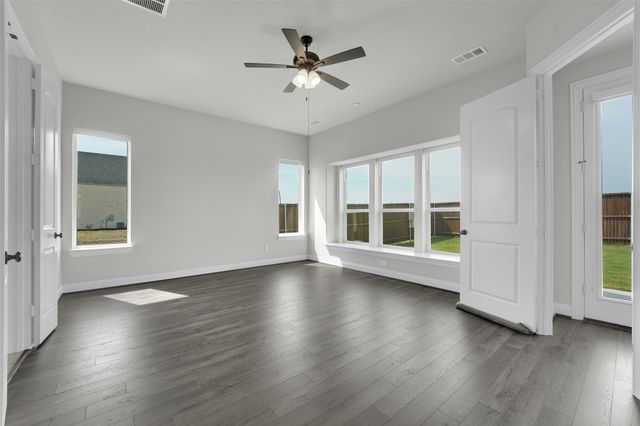 804 Meadow Holly Drive, Wylie, TX 75098
