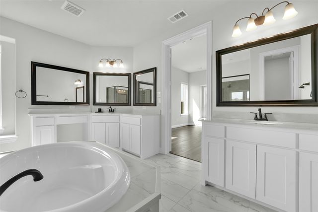 804 Meadow Holly Drive, Wylie, TX 75098