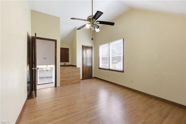 2552 Roundtree CIR, Chesapeake, VA 23323