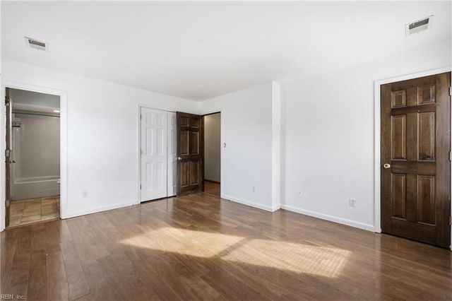 2552 Roundtree CIR, Chesapeake, VA 23323