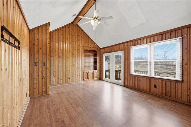 2552 Roundtree CIR, Chesapeake, VA 23323