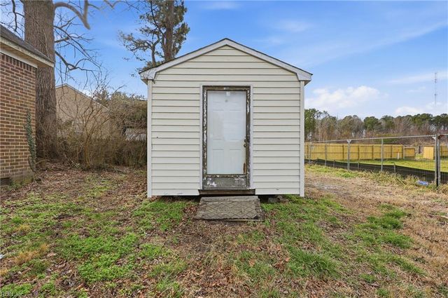 2552 Roundtree CIR, Chesapeake, VA 23323