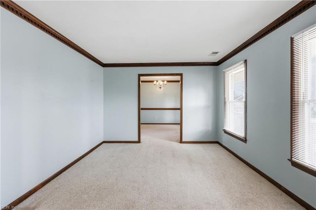 2552 Roundtree CIR, Chesapeake, VA 23323