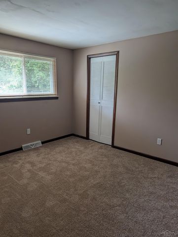811 N Fayette Street, Saginaw, MI 48602