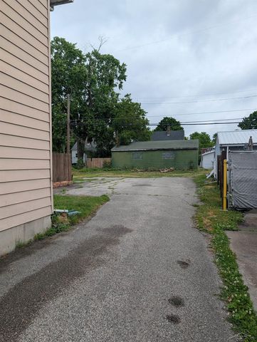 811 N Fayette Street, Saginaw, MI 48602