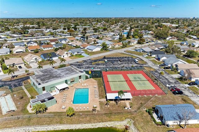 3810 39TH AVE W, Bradenton, FL 34205