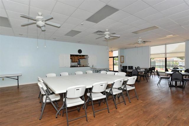 3810 39TH AVE W, Bradenton, FL 34205