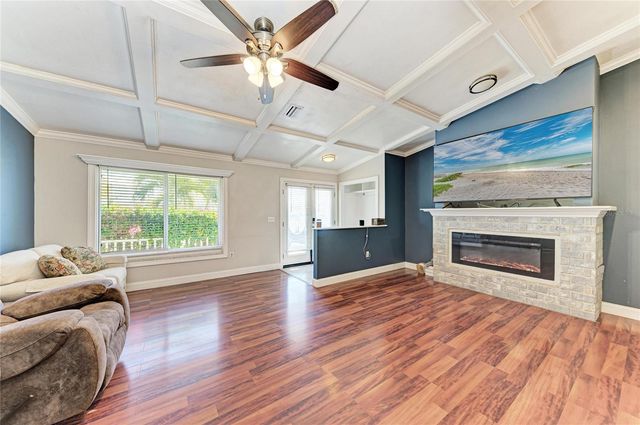 3810 39TH AVE W, Bradenton, FL 34205