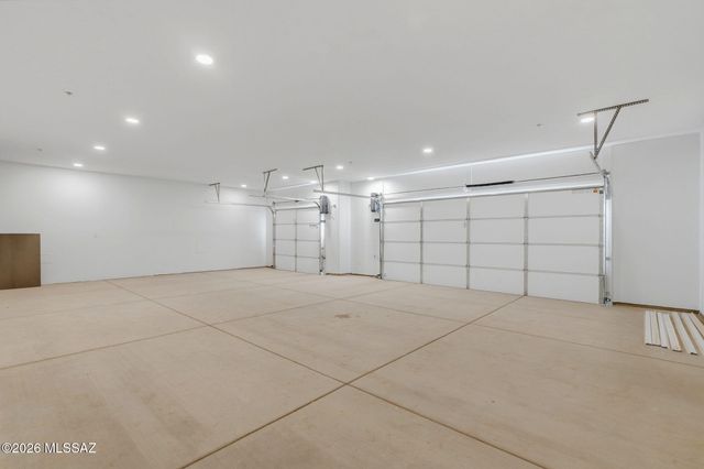 13777 E Windy Way, Vail, AZ 85641