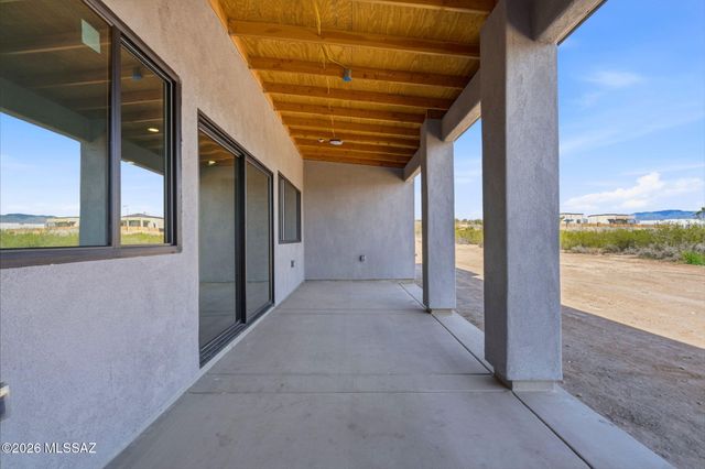 13777 E Windy Way, Vail, AZ 85641