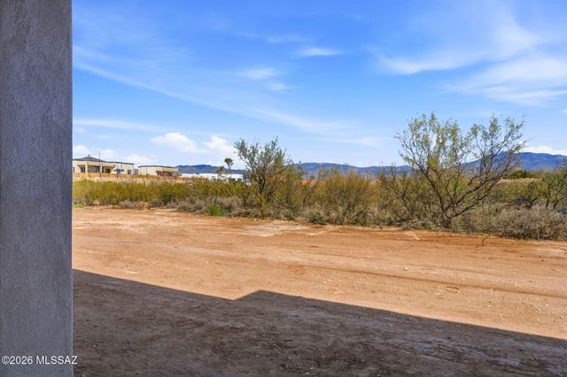 13777 E Windy Way, Vail, AZ 85641