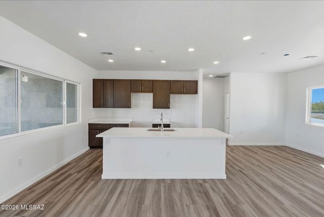 13777 E Windy Way, Vail, AZ 85641