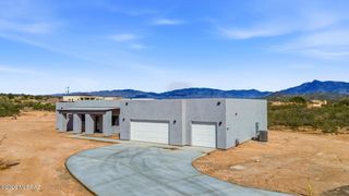 13777 E Windy Way, Vail, AZ 85641