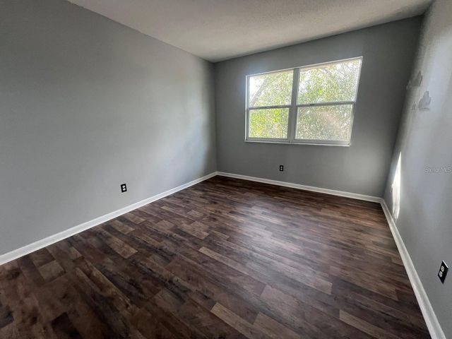 2072 LOS LOMAS DRIVE, Clearwater, FL 33763