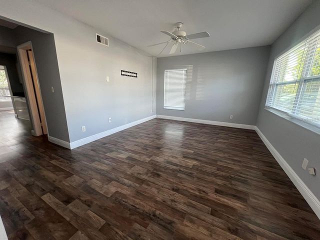 2072 LOS LOMAS DRIVE, Clearwater, FL 33763