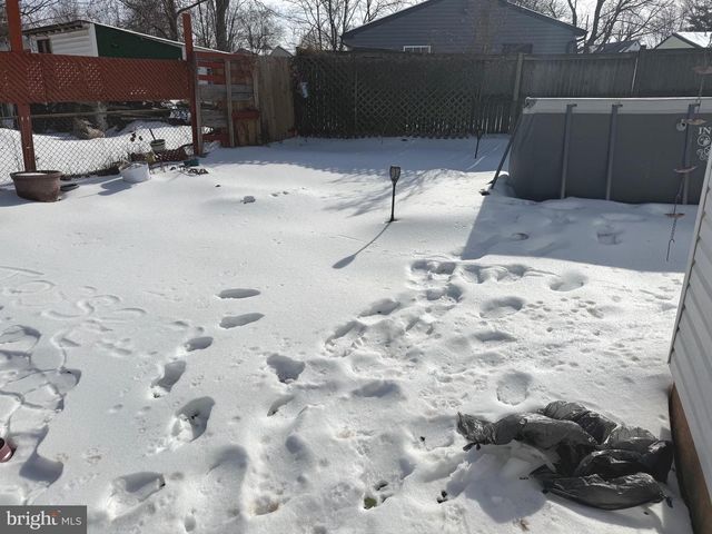 115 MARTIN DR, Manassas Park, VA 20111