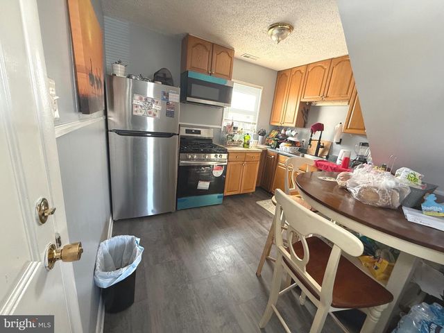 115 MARTIN DR, Manassas Park, VA 20111