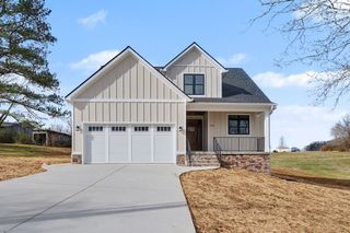 142 Stanton Avenue, Gordonsville, TN 38563