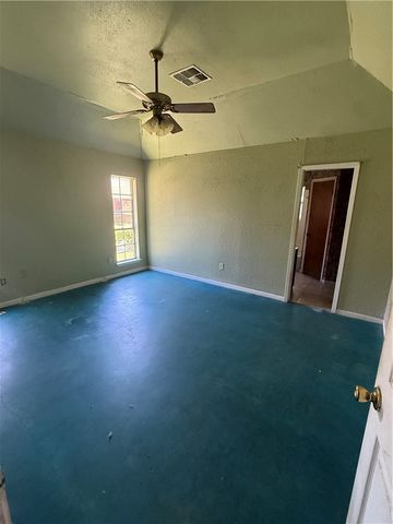 2014 Pecan Dr, Portland, TX 78374