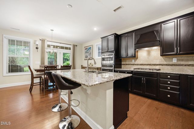 412 Hopwood Way, Apex, NC 27523