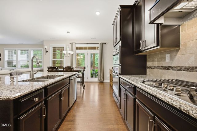 412 Hopwood Way, Apex, NC 27523