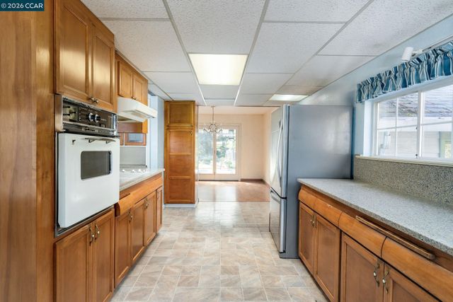 3800 Alhambra Way, Martinez, CA 94553