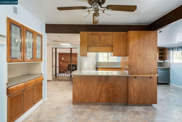 3800 Alhambra Way, Martinez, CA 94553