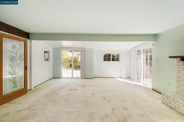 3800 Alhambra Way, Martinez, CA 94553