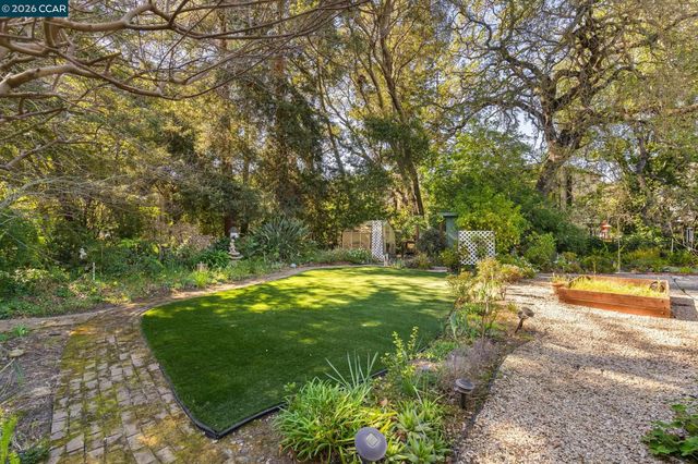 3800 Alhambra Way, Martinez, CA 94553