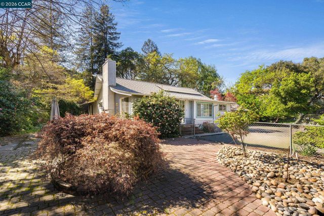 3800 Alhambra Way, Martinez, CA 94553