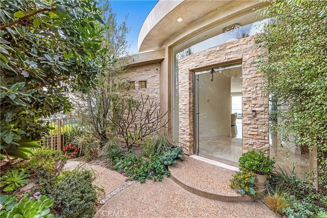 1005 Madison Place, Laguna Beach, CA 92651