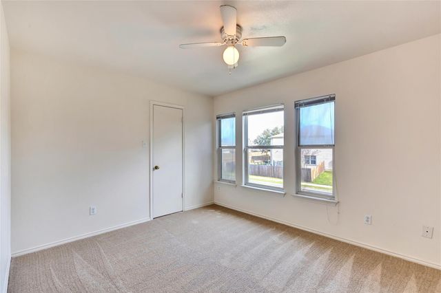 5204 Bahan, Del Valle, TX 78617